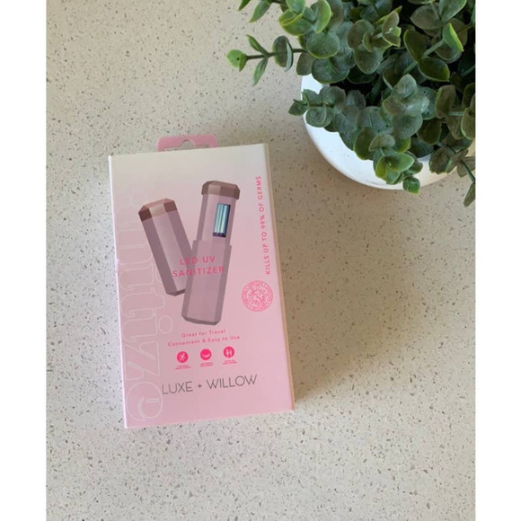 NWT LUXE + WILLOW Led Uv Sanitizer In Blush - Picture 2 of 4